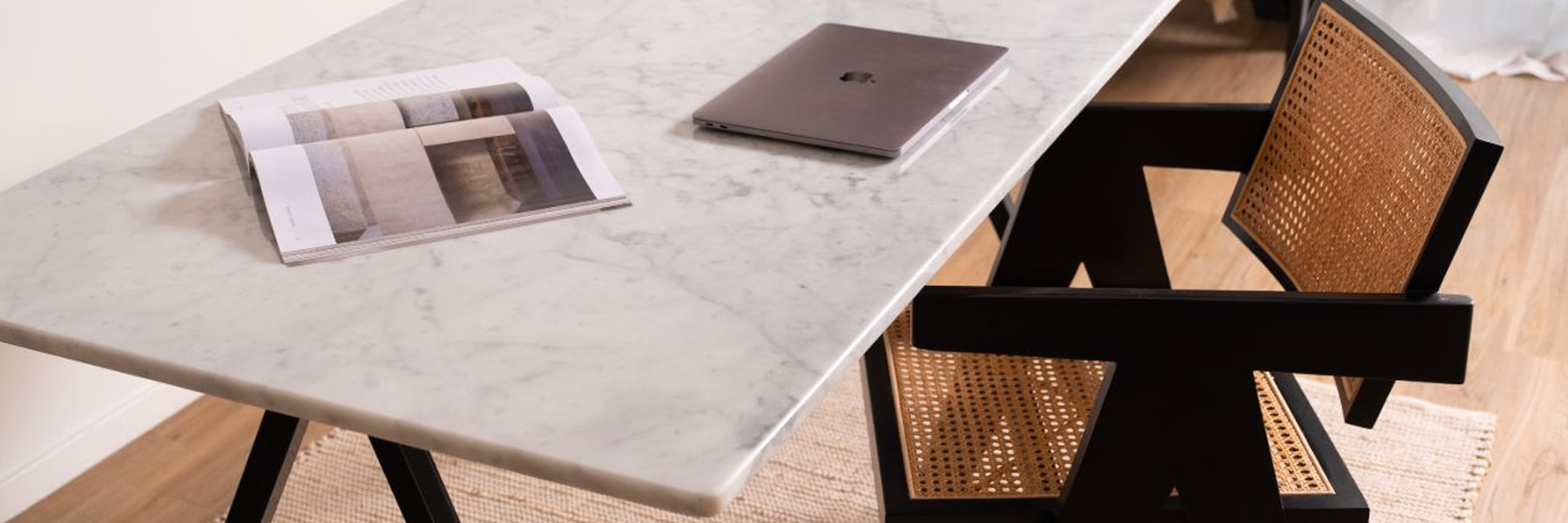 Marble desk for your home workplace